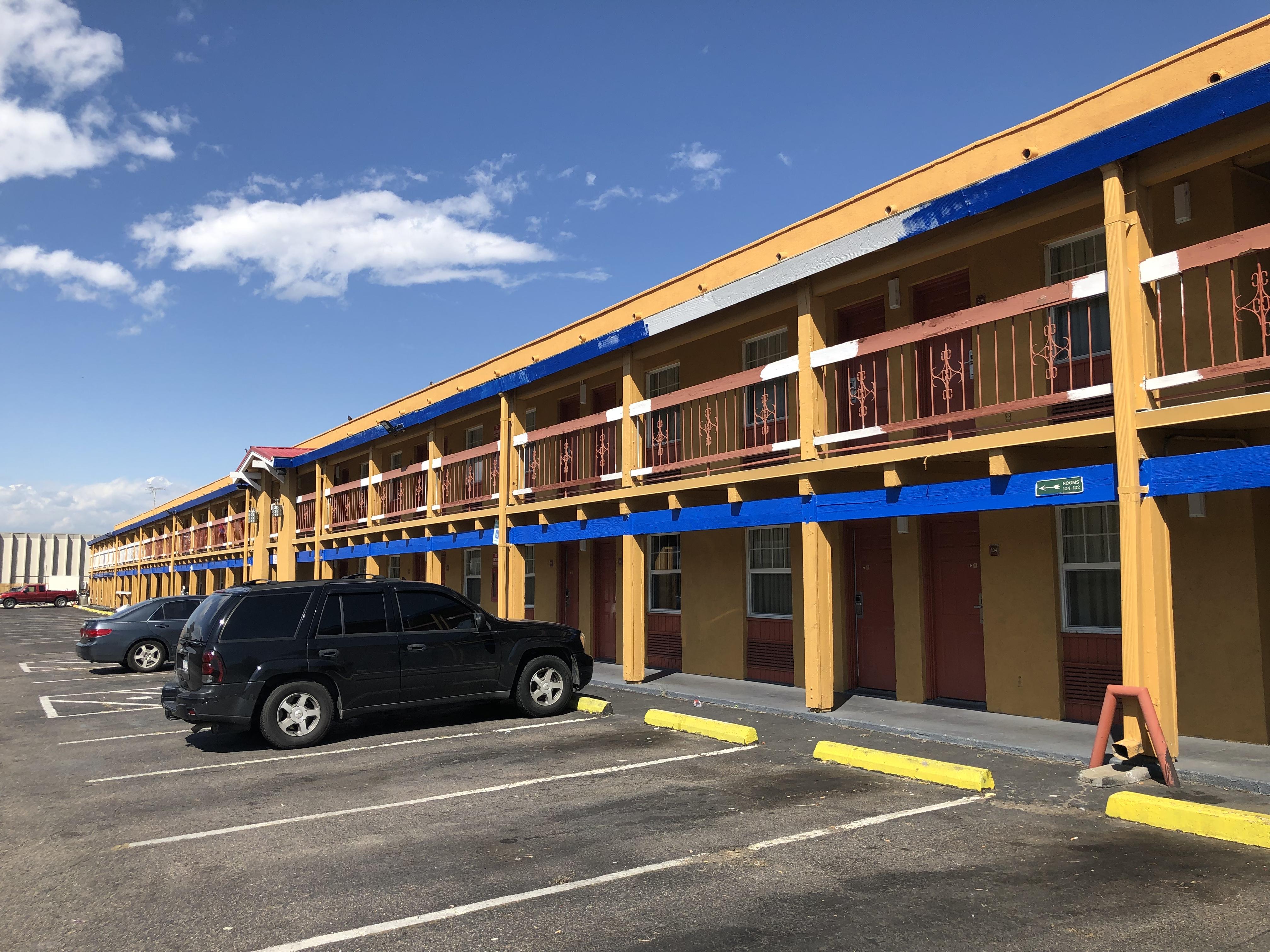 Americas Best Value Inn Денвер Экстерьер фото